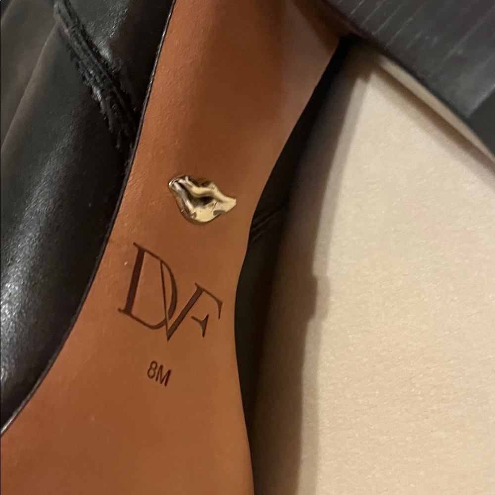 Diane Von Furstenberg Black leather Heeled Boots - Picture 3 of 7